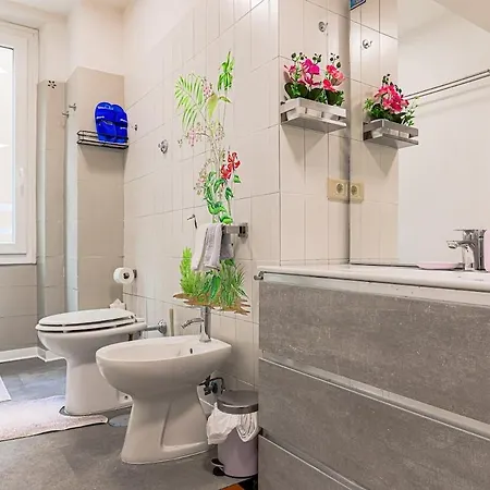 Cosy Close To Metro San Paolo Apartamento *